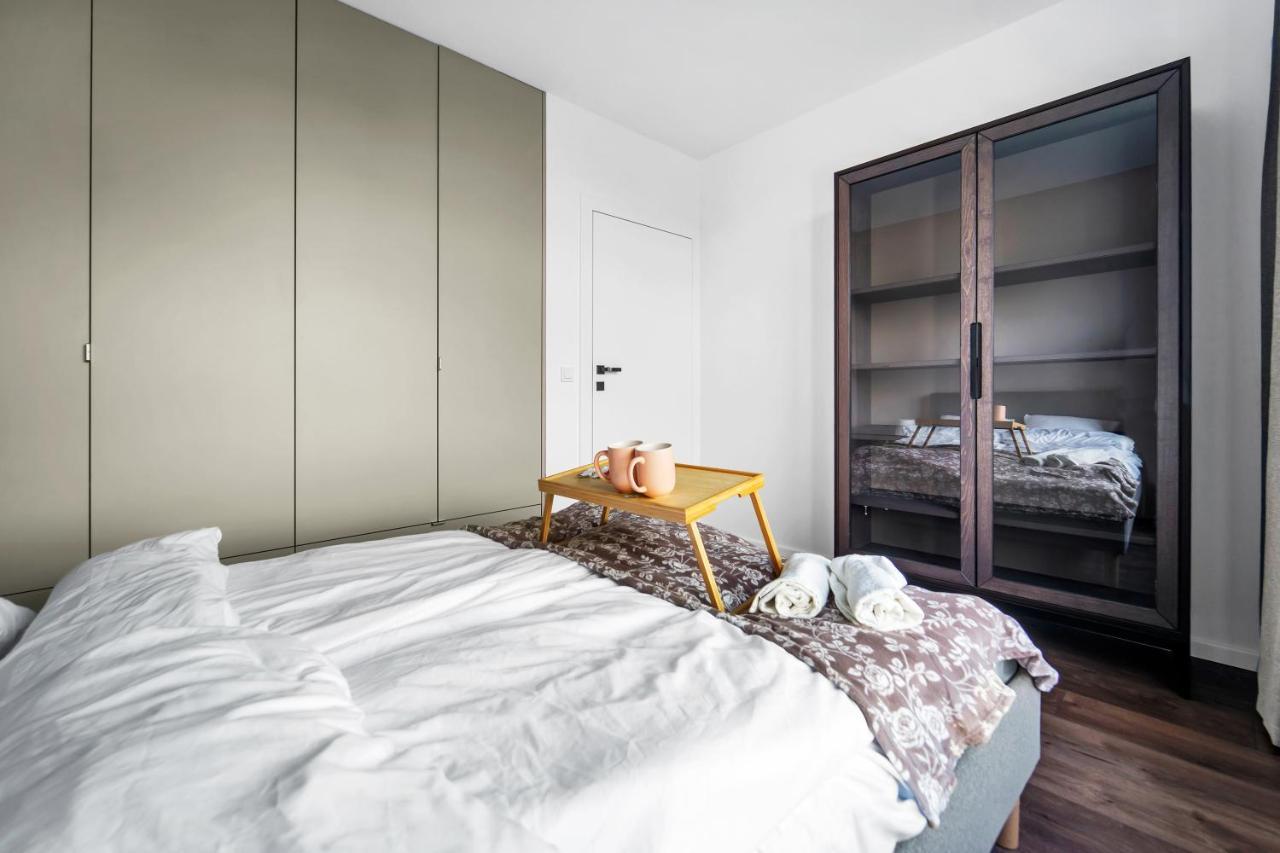 Galeria Polnocna Apt - 45M2, Parking, Balcony - By Rentujemy Warszawa Eksteriør bilde
